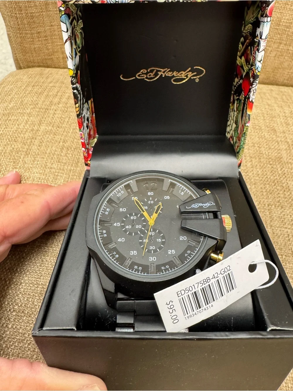 Ed Hardy Men’s Quartz Chronograph Watch Black Dial Black Metal Bracelet Box